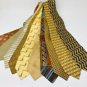 MENS TIES LOT of 10 TIES Pierre Cardin, Jos A Bank